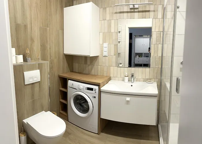 Polanki Aqua Z Garazem, Basen, Strefa *